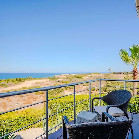 Homely Coastal Retreat With Stunning Views Villa Vavilas