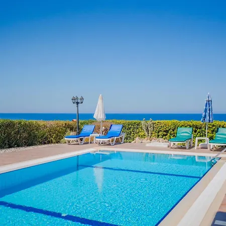 Georgina With Private Pool And Sea View فيلة