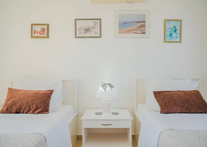 Georgina With Private Pool And Sea View